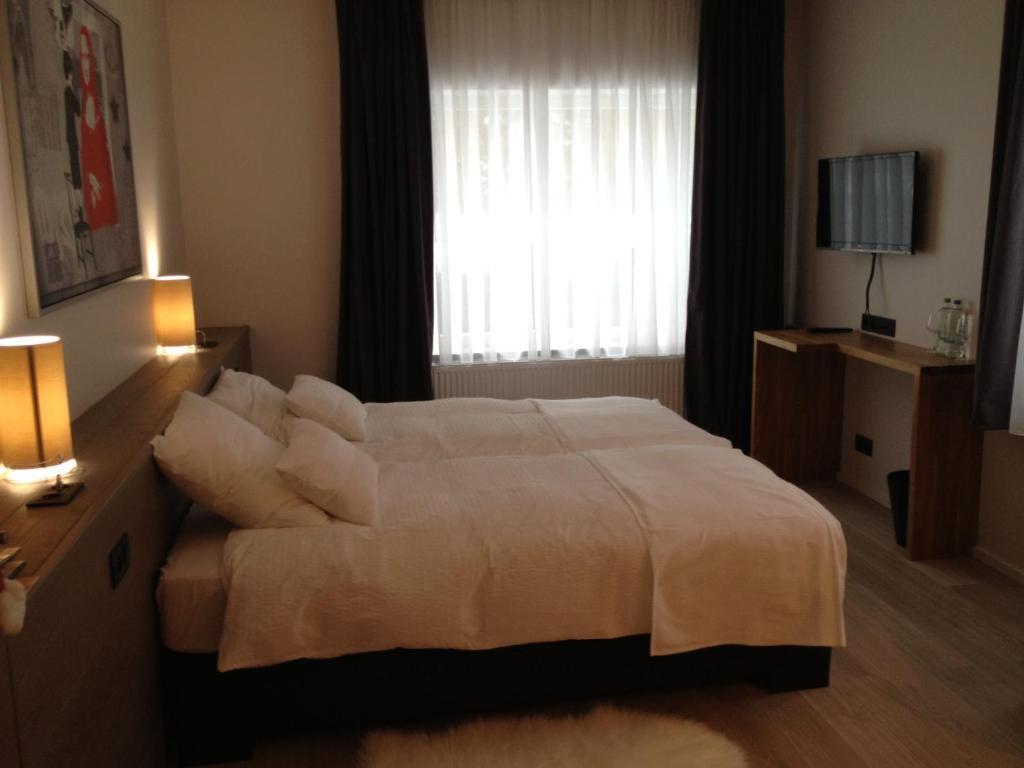 Guesthouse Au Coin De La Rue Malmedy Dış mekan fotoğraf