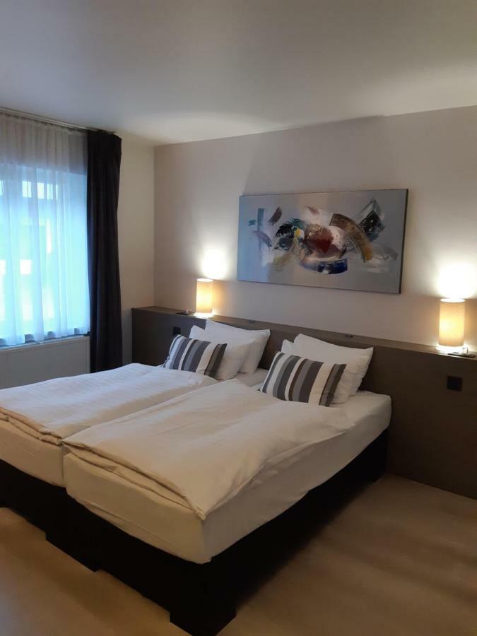Guesthouse Au Coin De La Rue Malmedy Dış mekan fotoğraf