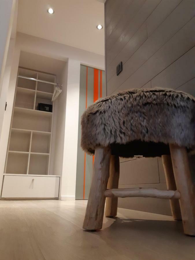 Guesthouse Au Coin De La Rue Malmedy Dış mekan fotoğraf