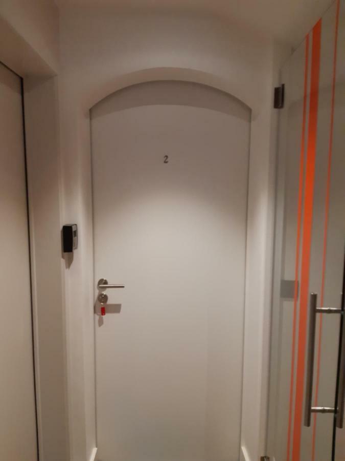 Guesthouse Au Coin De La Rue Malmedy Dış mekan fotoğraf